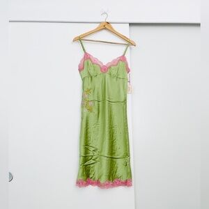 NWT Gold Hawk 100% Silk Embroidered Lace Midi Dress Size Small